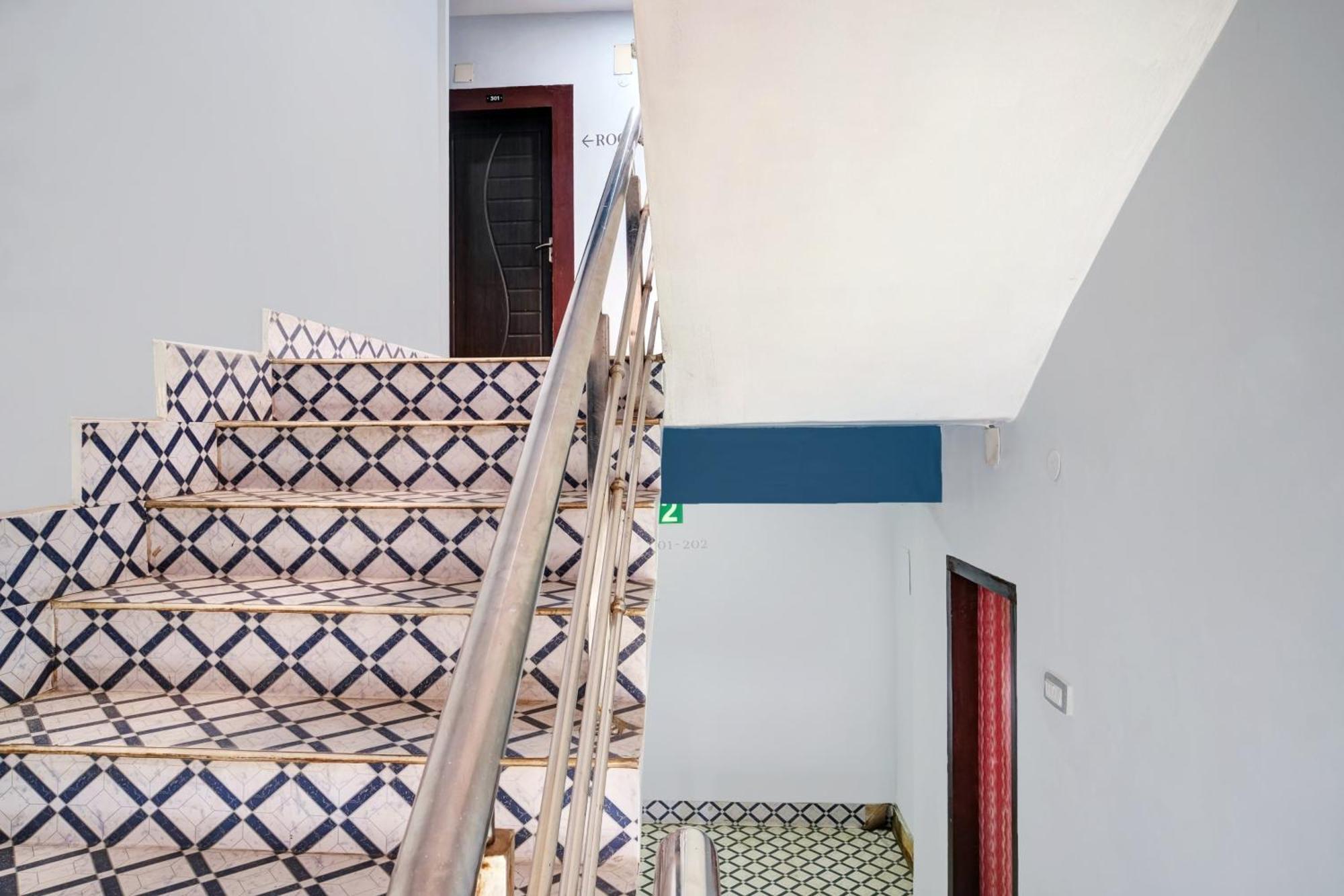 Hotel O Noonmati Guwahati Formerly Hotel Sundari Nunmati 외부 사진